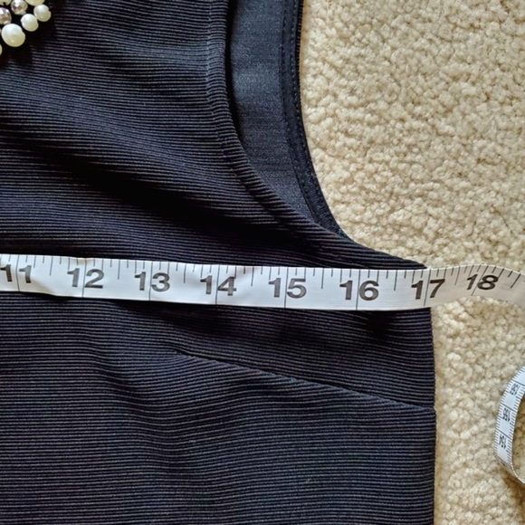 Forever 21 black stretch knit shift dress pearl metallic collar Small Audrey - Picture 10 of 12